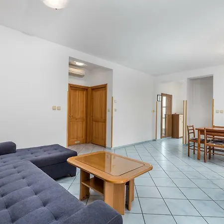 Gea Apartment